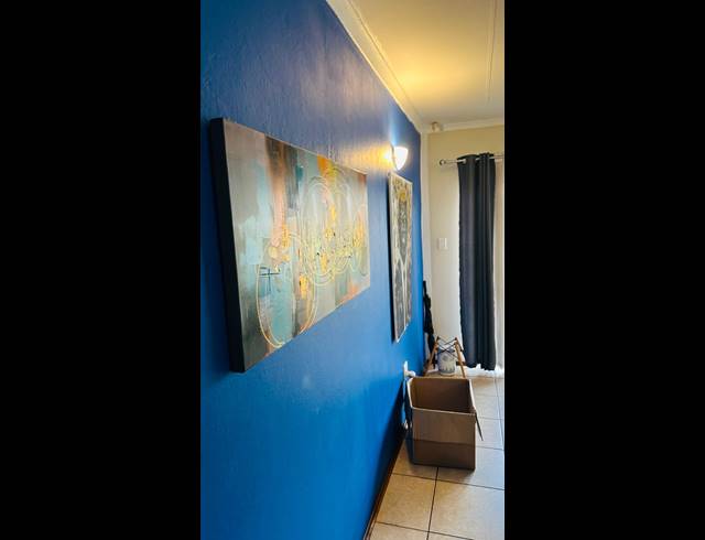 2 BEDROOM APARTMENT FOR SALE IN HESTEAPARK